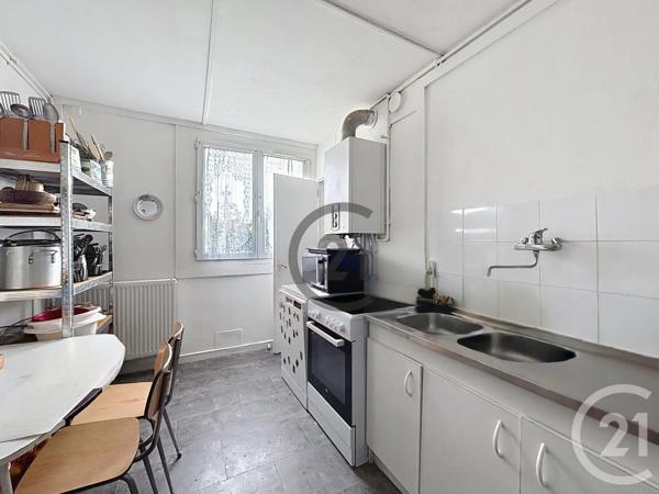 Appartement F5 à vendre  5 pièces - 89,95 m 2   PROVINS  - 77