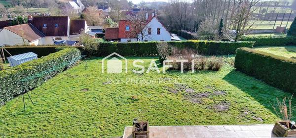 Maison individelle 4 chambres garage et jardin