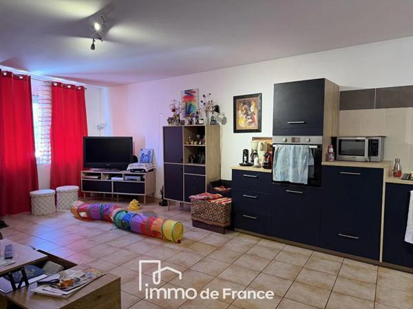 Immeuble à vendre à Aubin (12110)