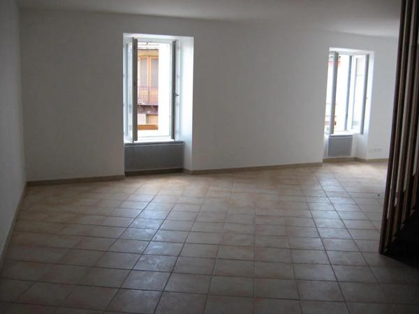 Immeuble à vendre à Aubin (12110)
