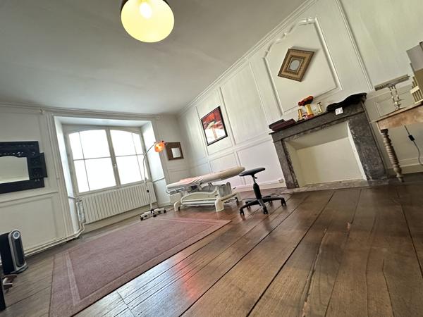 Au Coeur de la Basse-Ville de Quimperlé, Ensemble Immobilier Au Potentiel de 250m² – Idéal Investisseur !
