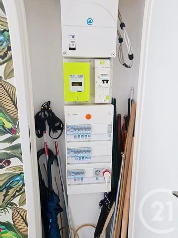 Appartement F4 à vendre  4 pièces - 70 m 2   ST ETIENNE DU ROUVRAY  - 76