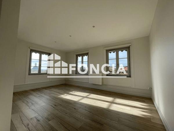 Location Appartement 2 pièces 51 m² - 7, RUE DE L'HOPITAL Trevoux 01600