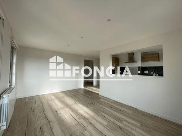 Location Appartement 2 pièces 51 m² - 7, RUE DE L'HOPITAL Trevoux 01600