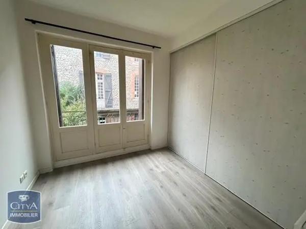 Appartement à louer 2 pièces 40.44m² Pamiers (09100)