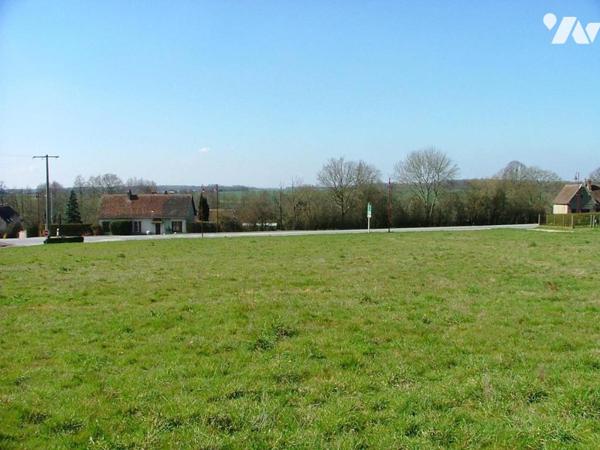 St MAURICE LES CHARENCEY (61190)                                          terrain à bâtir  - 2 500