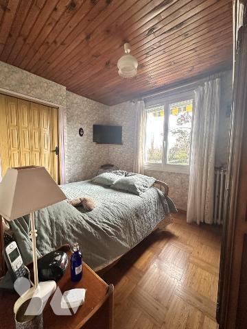 Maison de plain pied 4 ch avec sous-sol complet - Jardin et terrain de loisirs