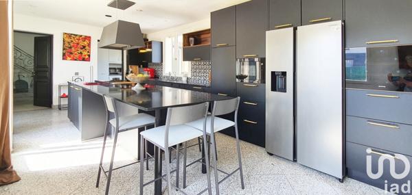 Maison à vendre 8 pièces 269 m² Montévrain