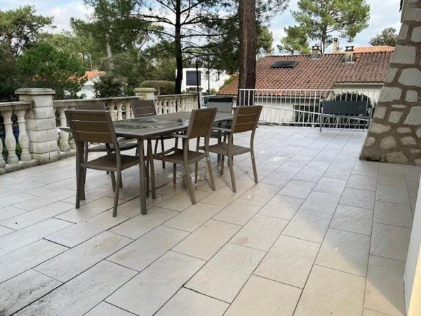 Maison à SAINT-GEORGES-DE-DIDONNE, 17110 - 10 pièces 178m²