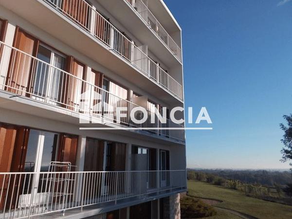 Location Appartement 3 pièces 72.73 m² - 17 RUE DU GAL DE GALEMBERT Blois 41000