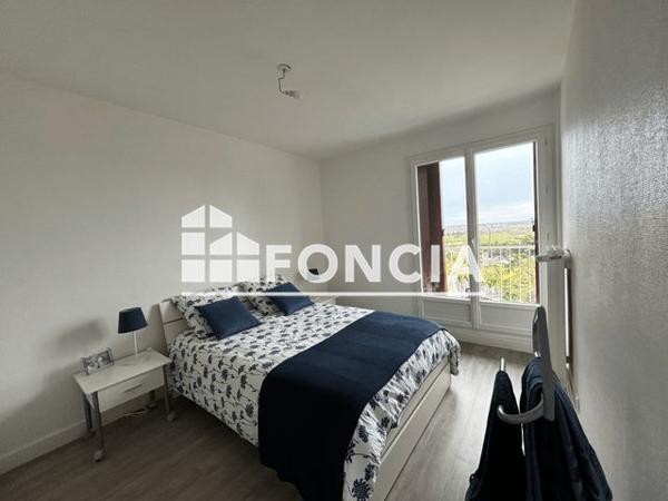 Location Appartement 3 pièces 72.73 m² - 17 RUE DU GAL DE GALEMBERT Blois 41000