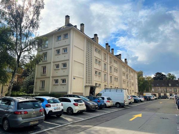 Appartement à vendre à Évreux dans l'Eure (27000), ref : 11144/693   
COEUR DE VILLE