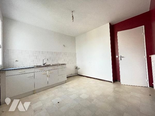 Appartement 3 pièces avec balcon au sein d'une résidence sécurisée et entretenue
