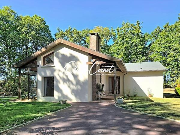Maison d'Architecte - Parc arboré de 4 200 m² - proche NOGENT-LE-ROTROU