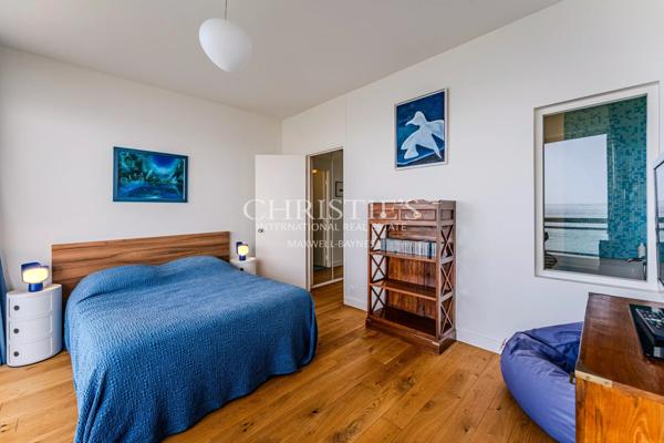 Appartement d’exception en première ligne avec vue panoramique sur le Bassin