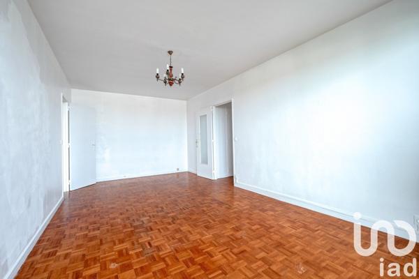 Appartement 2 pièces de 50 m² à Livry-Gargan (93190)