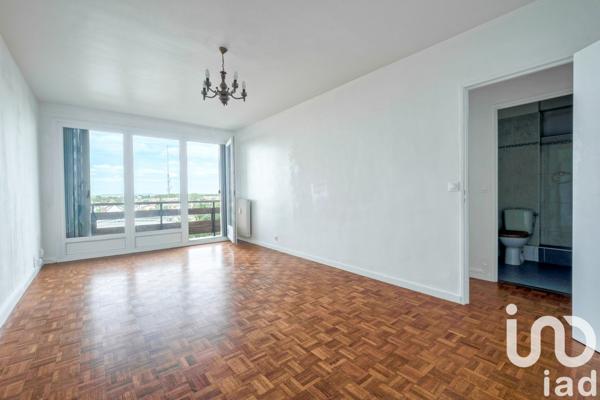 Appartement 2 pièces de 50 m² à Livry-Gargan (93190)