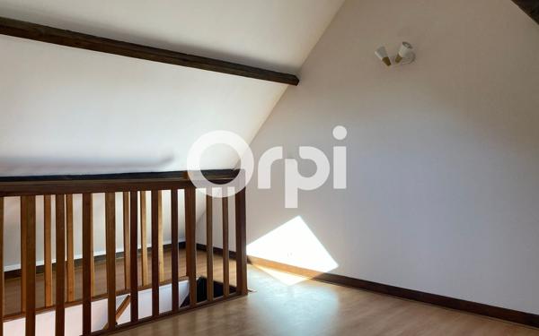 Appartement à louer    2 pièces •  Villeneuve-Saint-Germain