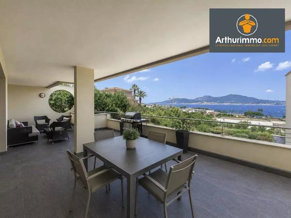 Vente                                                      Appartement
                        
                     3 pièces                      71 m2                     à Porticcio