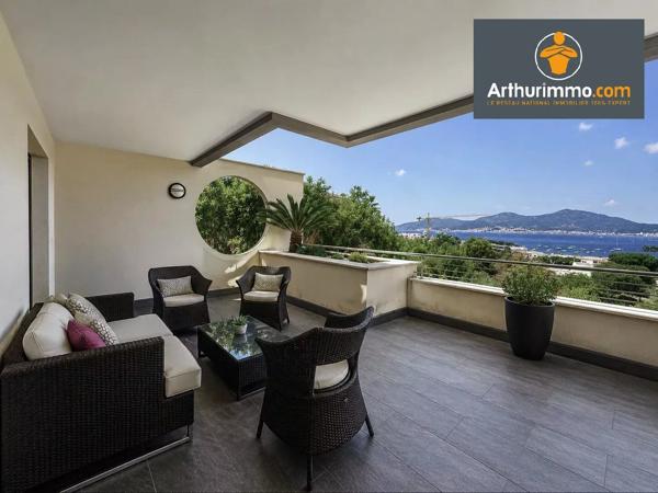 Vente                                                      Appartement
                        
                     3 pièces                      71 m2                     à Porticcio