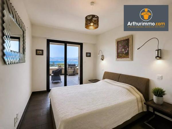 Vente                                                      Appartement
                        
                     3 pièces                      71 m2                     à Porticcio