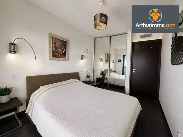 Vente                                                      Appartement
                        
                     3 pièces                      71 m2                     à Porticcio