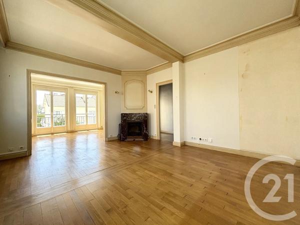 Appartement F5 à vendre  4 pièces - 218,23 m 2   LIMOGES  - 87
