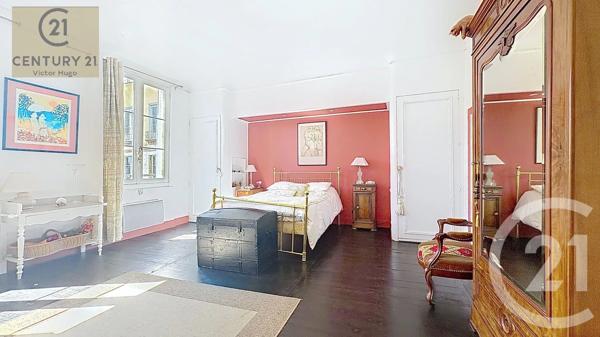 Appartement F5 à vendre  4 pièces - 218,23 m 2   LIMOGES  - 87