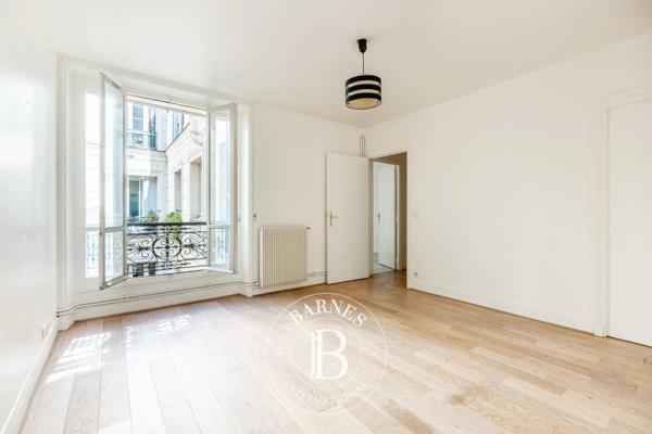 Paris 9ème, Appartement 2 Chambres -  56 m² à vendre