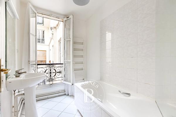 Paris 9ème, Appartement 2 Chambres -  56 m² à vendre
