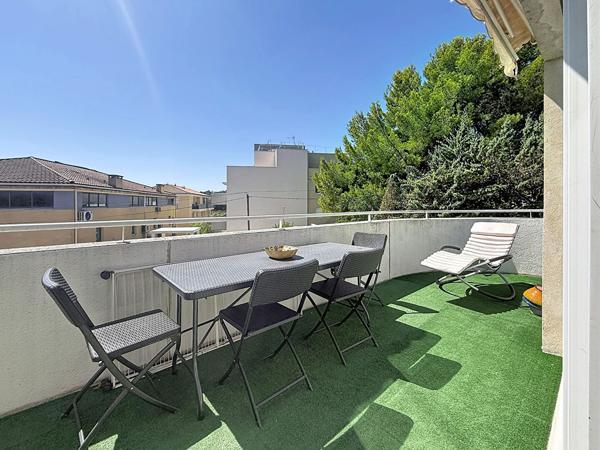 Appartement d'exception de 3 pièces à La Ciotat en dernier étage, Lumineux avec place de stationnement.
