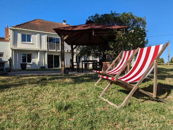 SURPRENANTE MAISON EN POSITION DOMINANTE