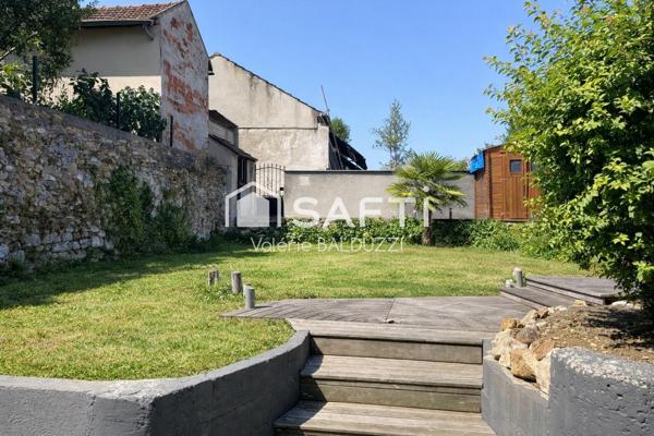 15MN DE LA FERTE SOUS JOUARRE , gare à pied
