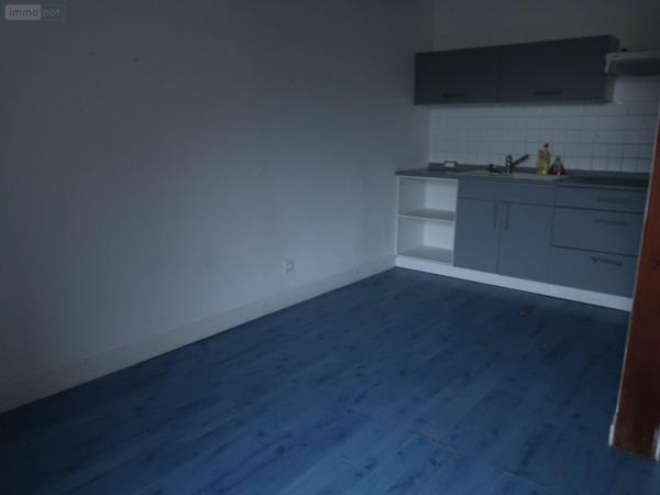 Immeuble à vendre à Pleumeleuc en Ille-et-Vilaine (35137), ref : 050/142