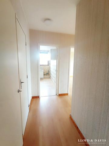 APPARTEMENT F2 PROCHE GARE DE SENS