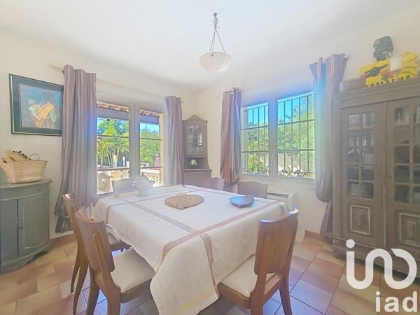 Maison à vendre 5 pièces 205 m² Sainte-Maxime