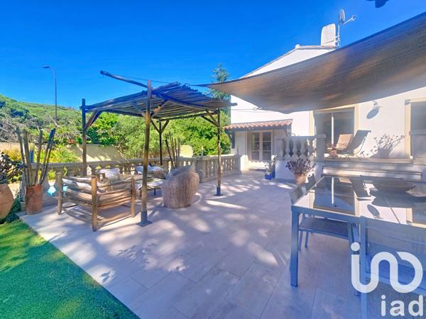 Maison à vendre 5 pièces 205 m² Sainte-Maxime