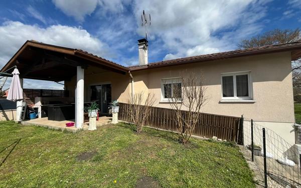 Maison à vendre    5 pièces • 101,60 m2 Narrosse