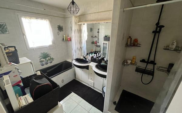 Maison à vendre    5 pièces • 101,60 m2 Narrosse