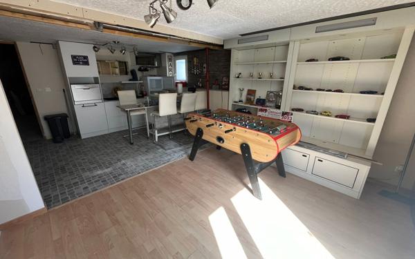 Maison à vendre    5 pièces • 101,60 m2 Narrosse