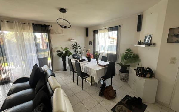 Maison à vendre    5 pièces • 101,60 m2 Narrosse