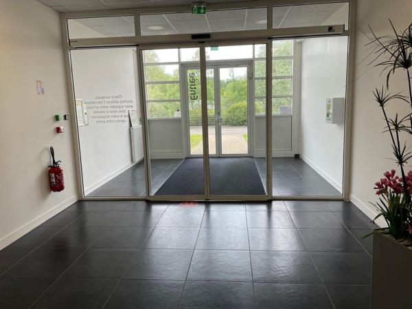 Bureaux à louer à HEUDEBOUVILLE 27400