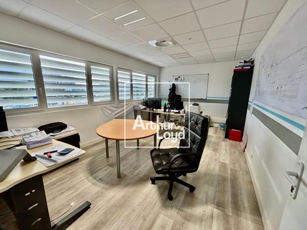 Bâtiment indépendant 600 m² - Bureaux et stockage léger à Saint-Jean-de-Védas, accessibilité optimale