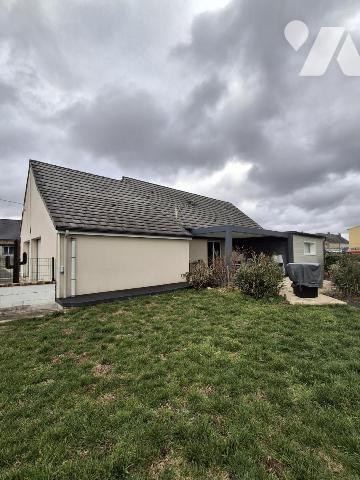 MAISON A VENDRE A MEZERAY