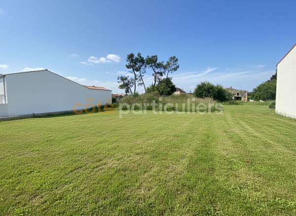 Vente
                Maison66 m² - 3 Pièces -
                    LA TREMBLADE (17390)