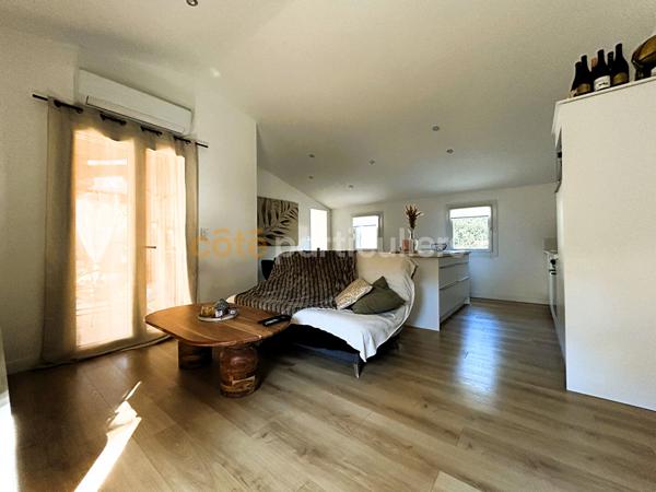 Vente
                Maison66 m² - 3 Pièces -
                    LA TREMBLADE (17390)