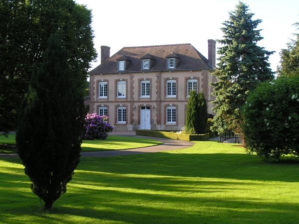 Élégante demeure de caractère dans un environnement exceptionnel avec 6600 m2 terrain (27) Eure