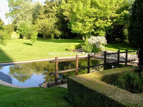Élégante demeure de caractère dans un environnement exceptionnel avec 6600 m2 terrain (27) Eure