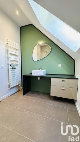 Maison 6 pièces de 220 m² à Crayssac (46150)