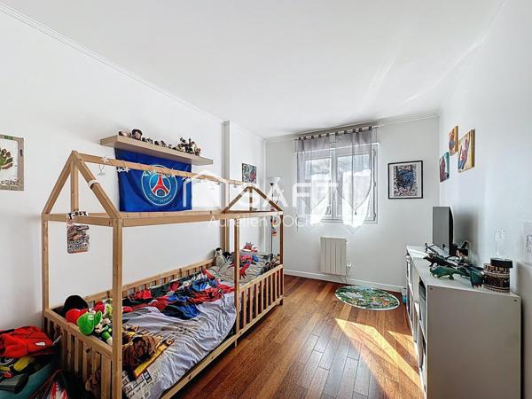 Superbe duplex T4 au dernier étage - centre ville